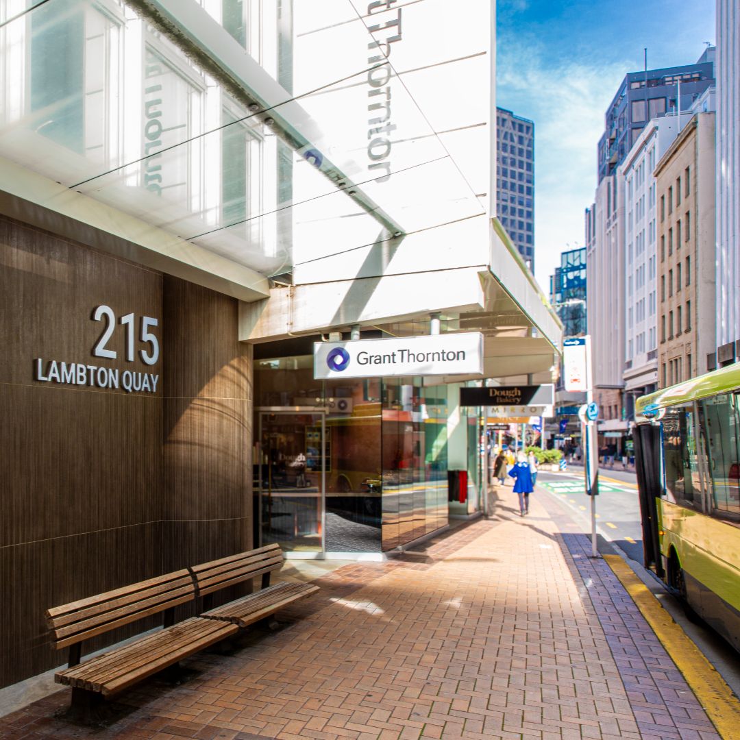 lambton1080x1080 012
