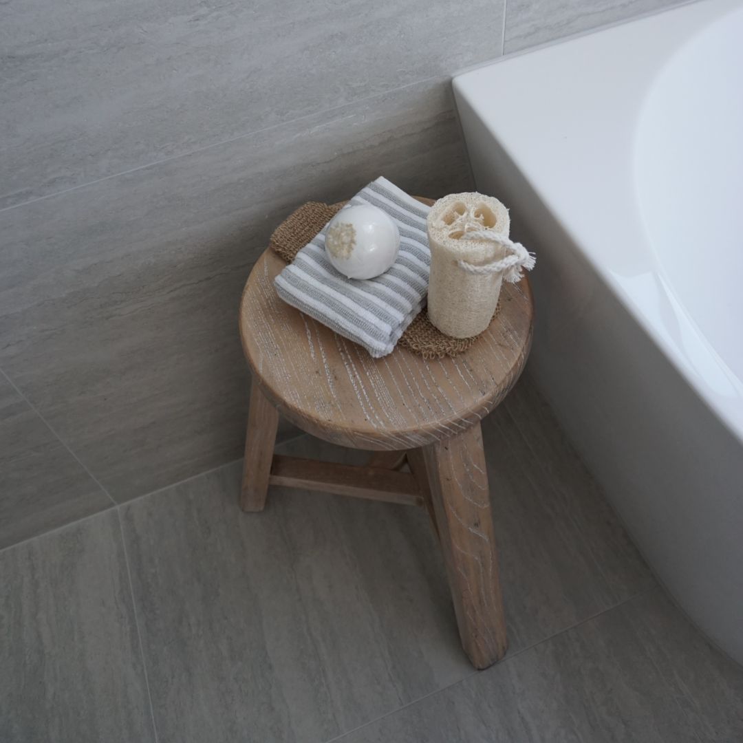 latitude sq 001