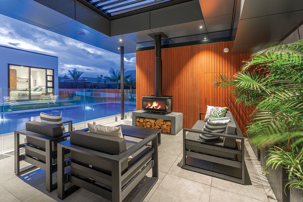 NEW PLYMOUTH STUNNER Sierra silk 375x750 750x750 4 Orignal