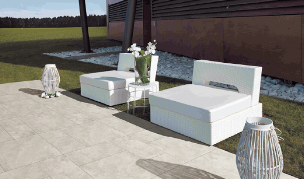 Of Tiles Are Best For Outdoors, What Is The Best Tile For An Outdoor Patio