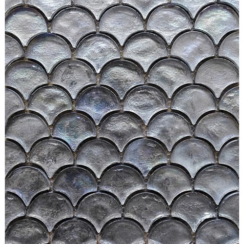 SHIMMER SILVER SCALE MOSAIC GLOSS 300X300